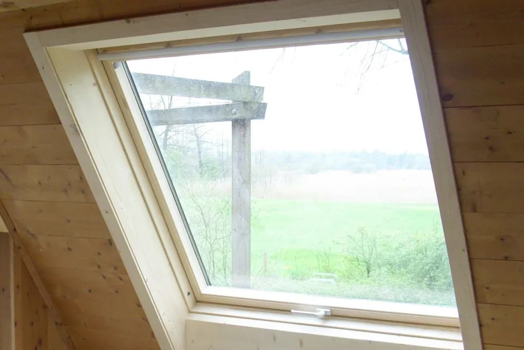 Zimmerei Brunner Rosenheim – Dachfenster-Einbau für mehr Tageslicht, Wärmeschutz und Wohnqualität